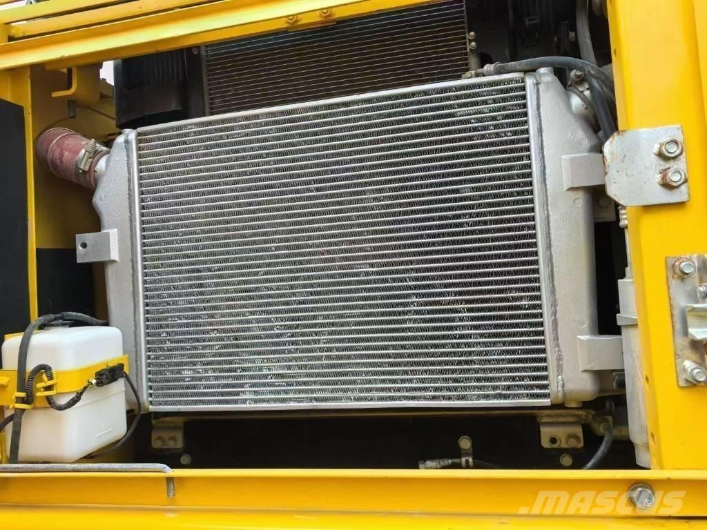 Komatsu PC 350 LC Excavatoare pe șenile
