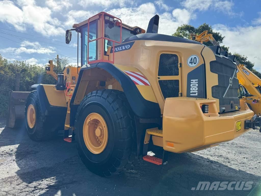 Volvo L 180 H Incarcator pe pneuri