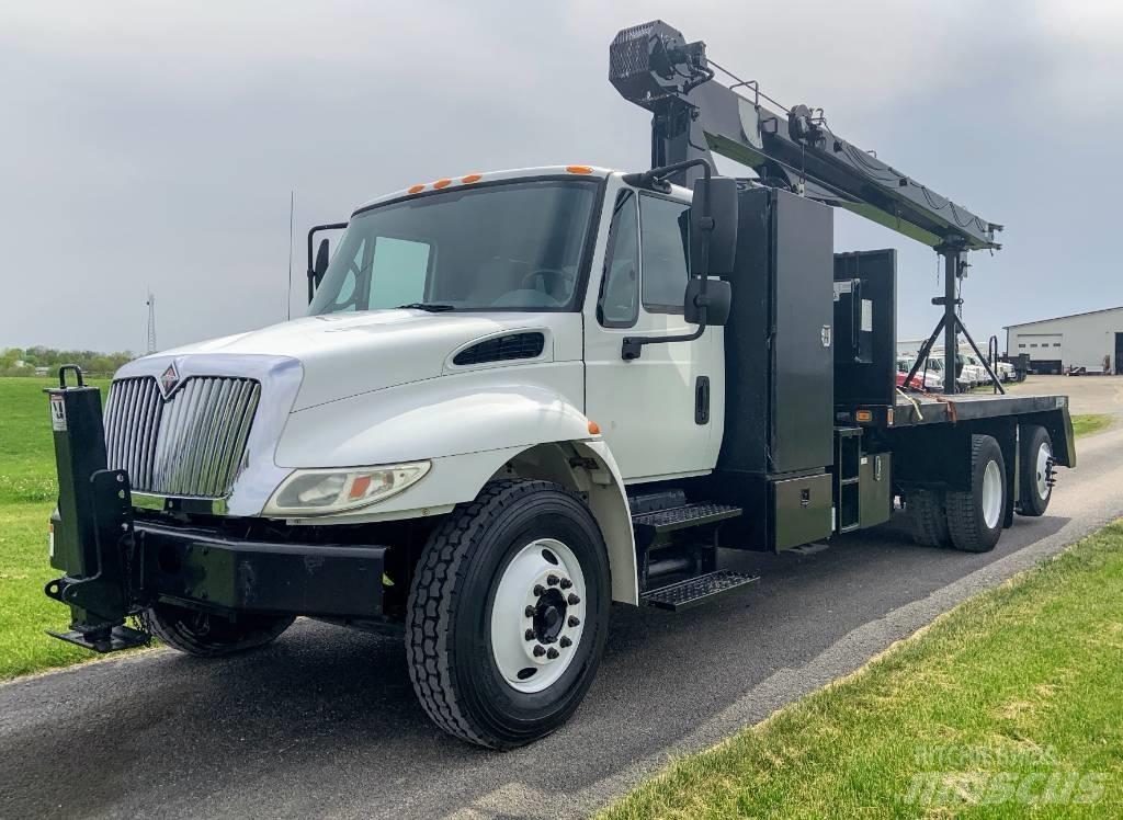 National Crane 400B Macarele