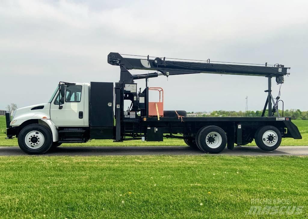 National Crane 400B Macarele