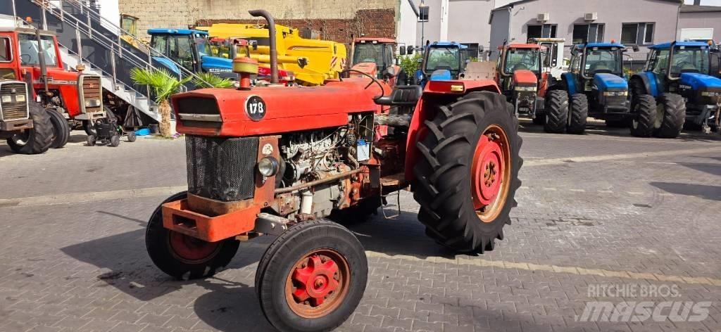 Massey Ferguson 178 Tractoare