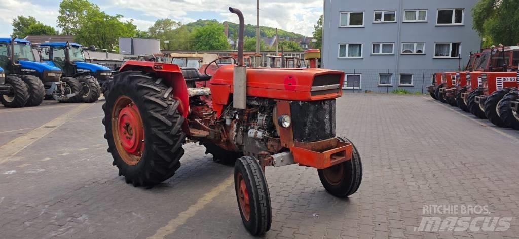 Massey Ferguson 178 Tractoare