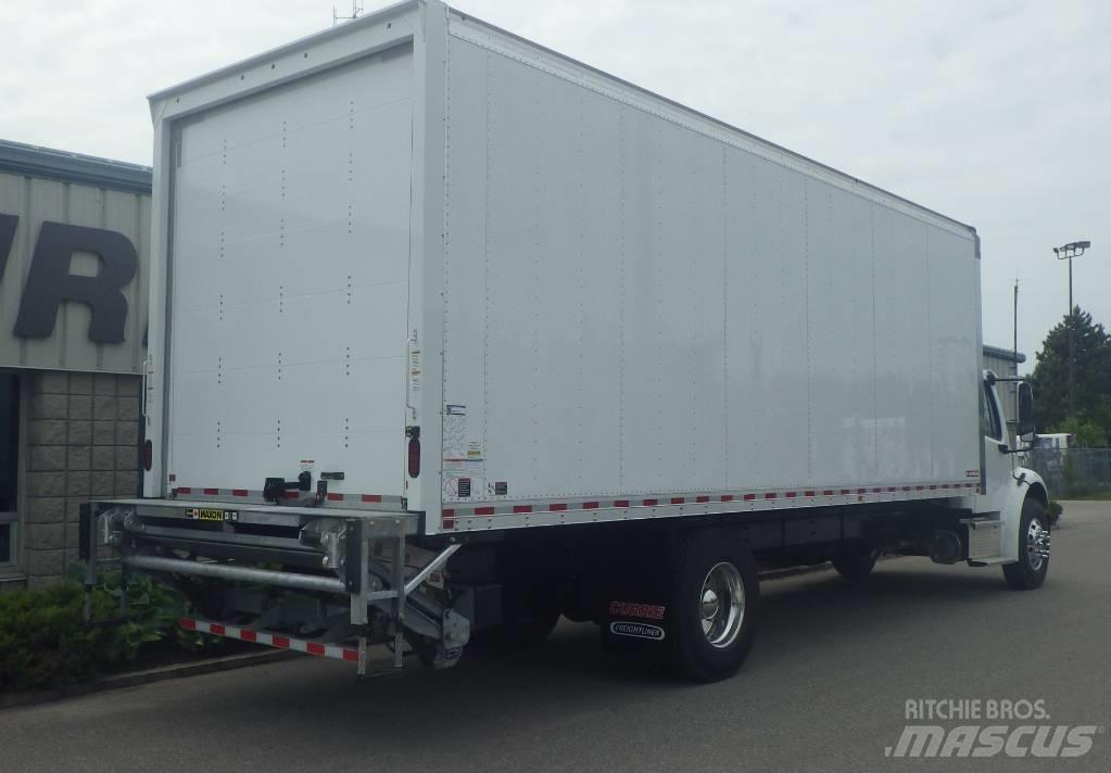 Freightliner M2 106 Autocamioane