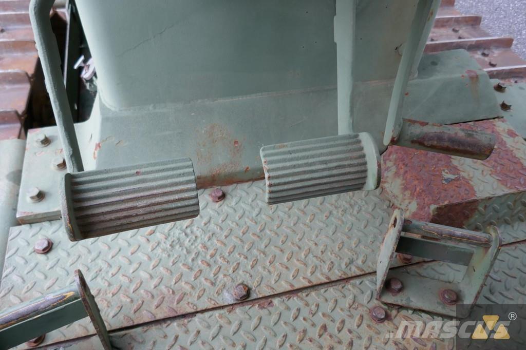 CAT D7G Ex-army Buldozere pe senile