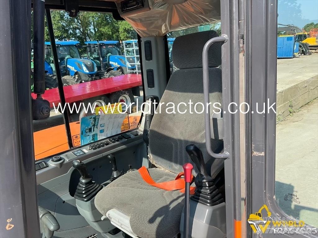 Doosan DX 85 R-3 Excavatoare 7t - 12t