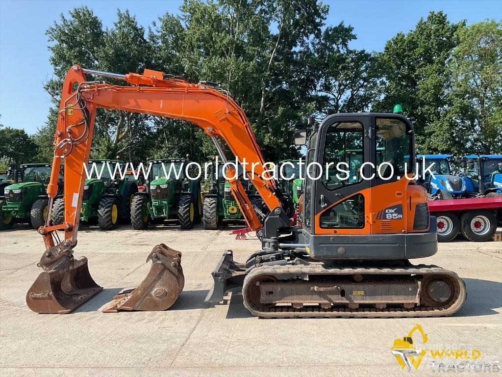 Doosan DX 85 R-3 Excavatoare 7t - 12t