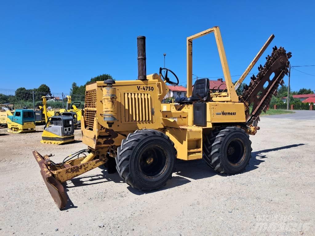 Vermeer V4750 Excavatoare de santuri
