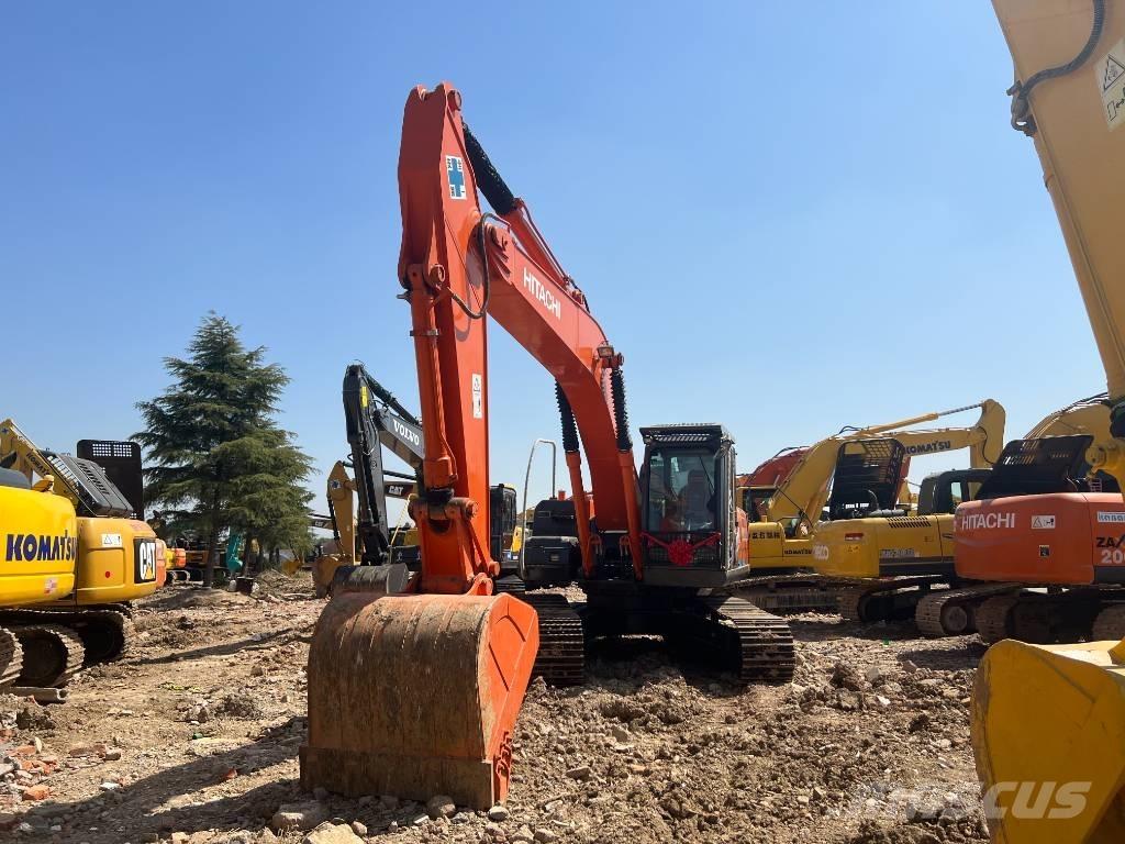 Hitachi ZX 240-3 Excavatoare pe șenile
