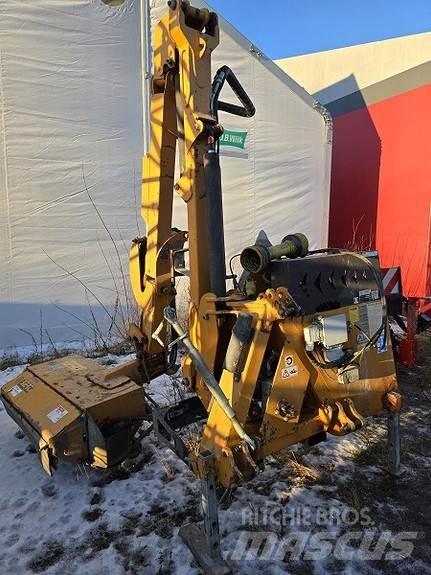 Berti FB/P600 Utilaje întreţinere terenuri - Altele