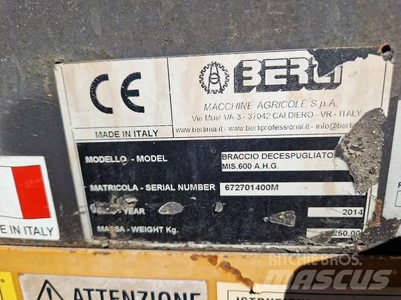 Berti FB/P600 Utilaje întreţinere terenuri - Altele