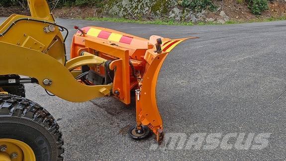 CAT 906 Incarcator pe pneuri