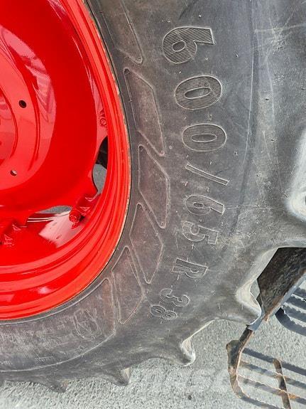 CLAAS 8690 Tractoare