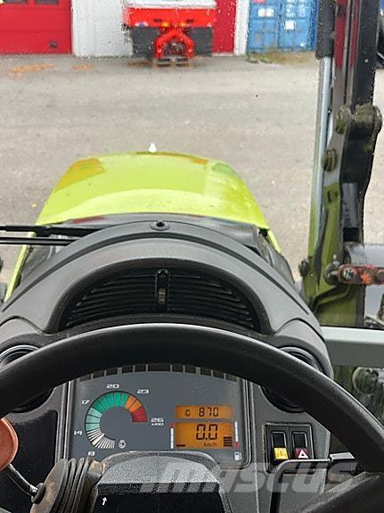 CLAAS Ares 697 Tractoare