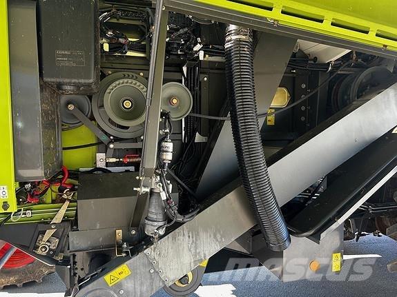 CLAAS Avero 240 Combine de secerat