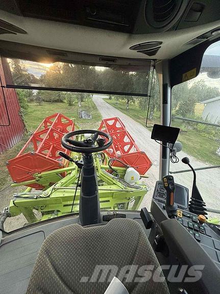 CLAAS Avero 240 Combine de secerat