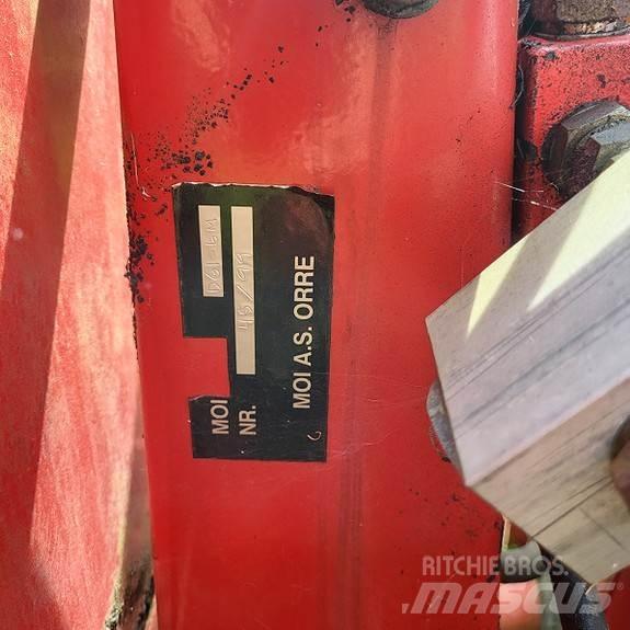  DGI 6M nedfeller Împrastierea mineralelor