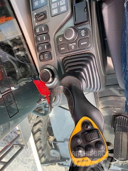 Doosan DX160W-5 Excavatoare pe șenile
