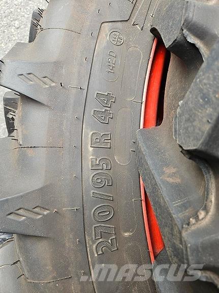 Fendt 200 Tractoare