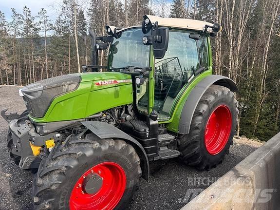 Fendt 211 Tractoare