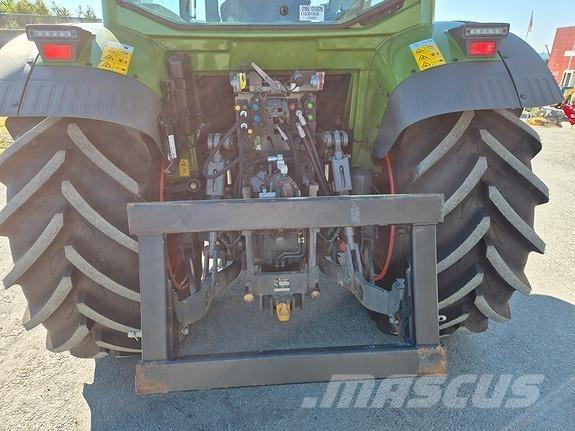 Fendt 211 Tractoare