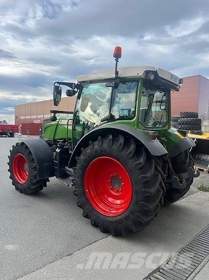 Fendt 211 Tractoare
