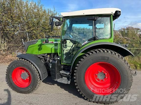 Fendt 211 Profi Tractoare