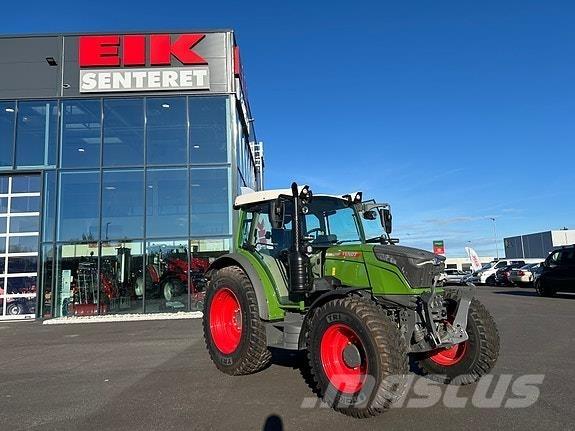 Fendt 211 Profi Tractoare