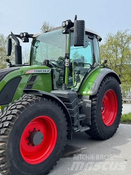 Fendt 516 S4 Tractoare