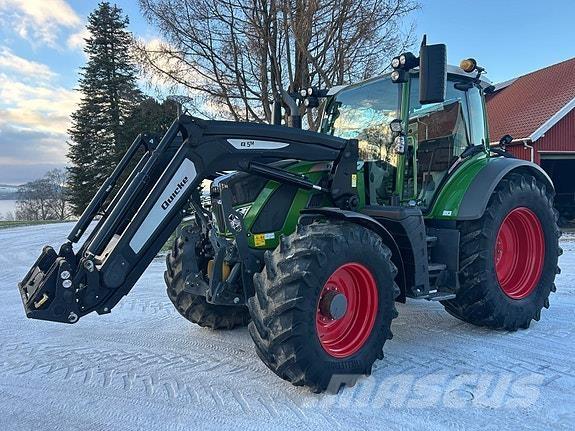 Fendt 516 VARIO Tractoare
