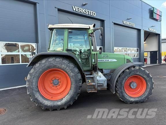 Fendt 712 Favorit Tractoare