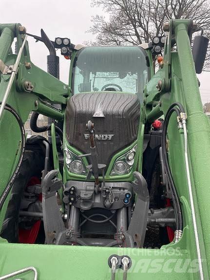 Fendt 718 Tractoare