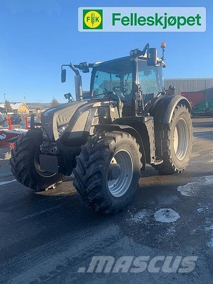 Fendt 720 Vario Tractoare