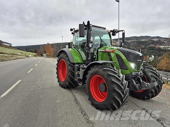Fendt 724 Tractoare