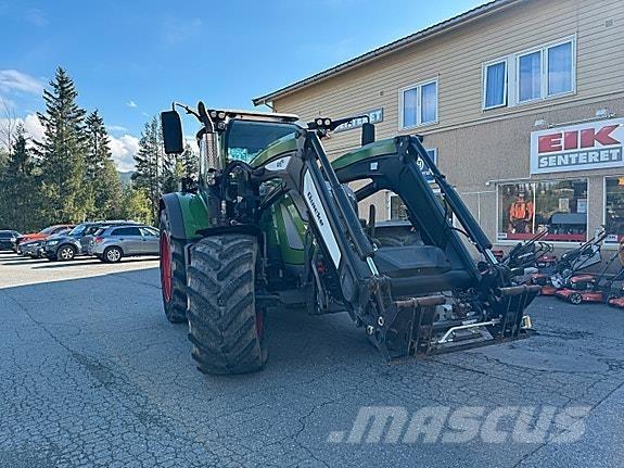 Fendt 724 Vario Tractoare