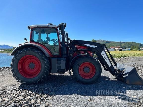 Fendt 724S4 Tractoare