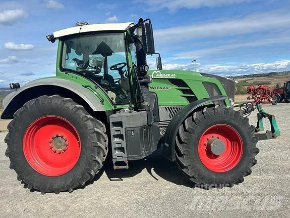 Fendt 828 Vario Tractoare