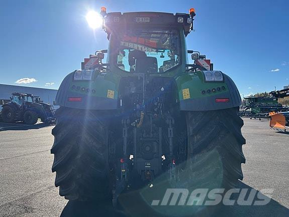 Fendt 942 Gen7 Tractoare
