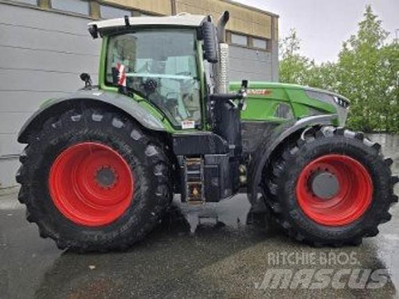 Fendt 942 VARIO Tractoare