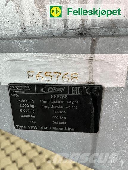 Fliegl VFW 10600 Împrastierea mineralelor