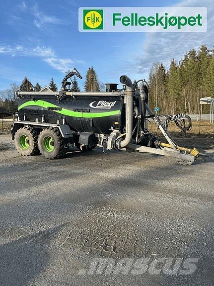 Fliegl vfw12000 Împrastierea mineralelor