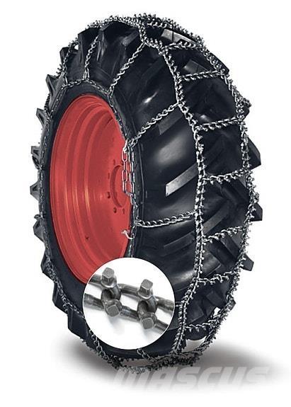  FLYTTESALG!! Tractoare