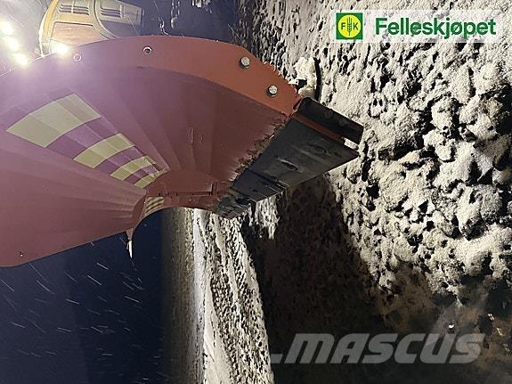 FMG Nivelaura Alte masini pentru drum si zapada