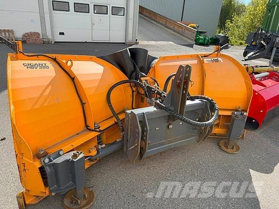 Gigant HSV-320 Alte masini pentru drum si zapada