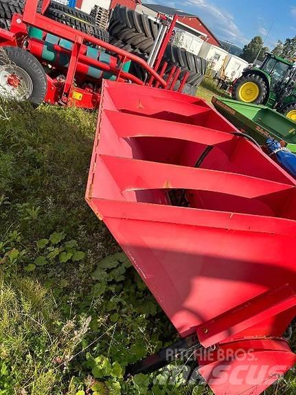 Globus 1600 Dispersare nisip si sare