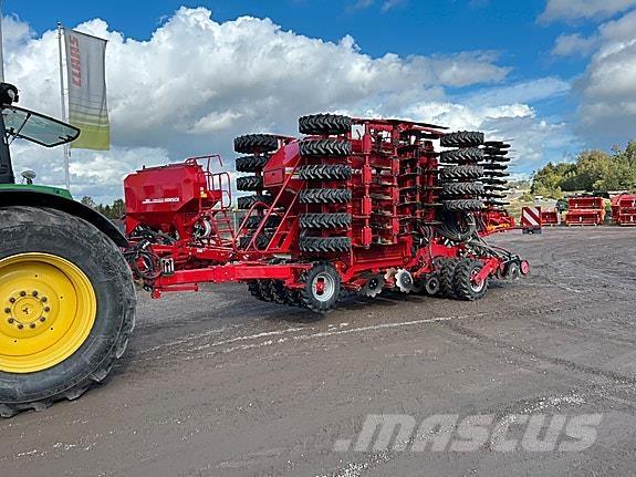Horsch Pronto 6 DC Împrastierea mineralelor