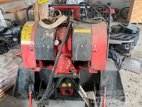 Igland 5002 Pento Utilaje forestiere - Altele