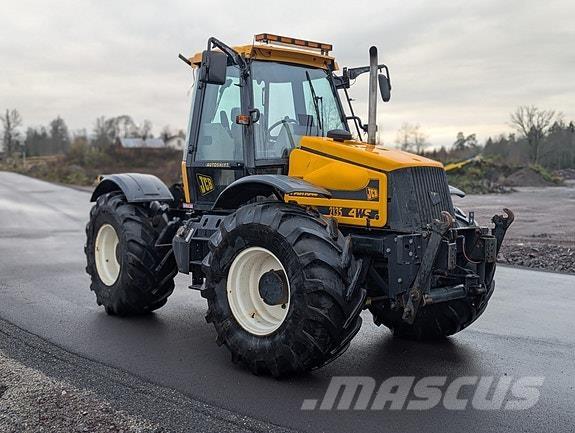 JCB 2135 4WS Tractoare