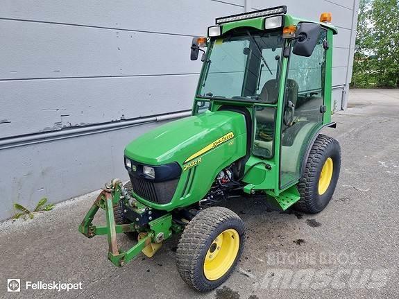 John Deere 2032R Tractoare