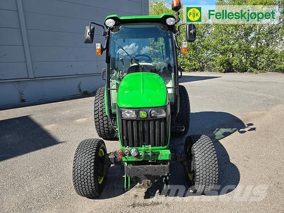 John Deere 4720 Tractoare