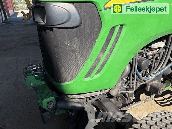 John Deere 4720 Tractoare